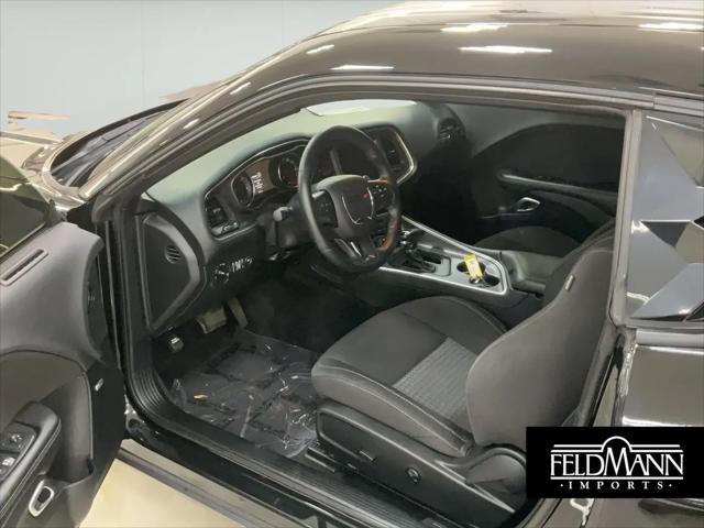 2017 Dodge Challenger R/T Shaker