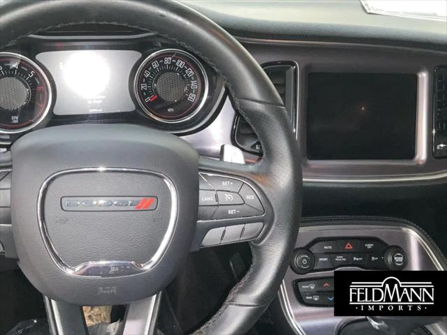 2017 Dodge Challenger R/T Shaker
