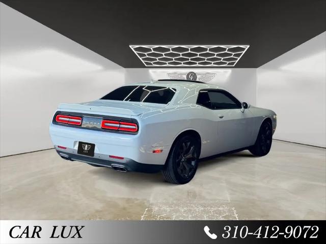 2018 Dodge Challenger SXT Plus