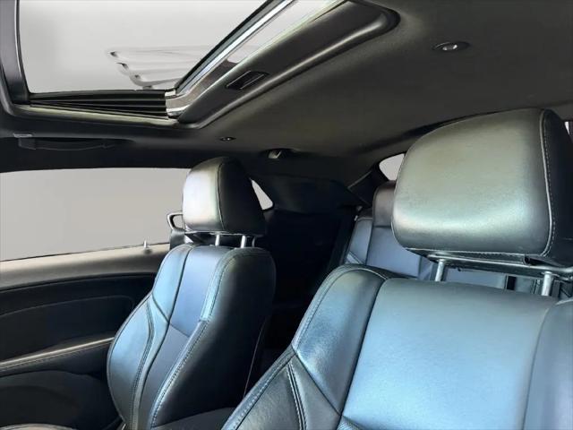 2018 Dodge Challenger SXT Plus