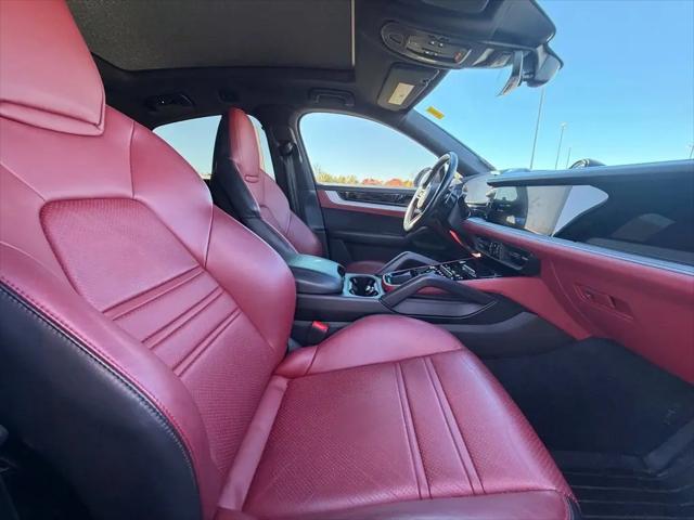 2024 Porsche Cayenne Cayenne