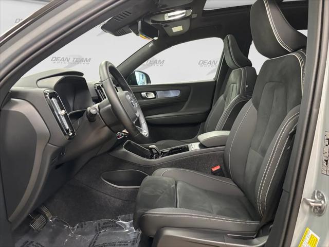 2025 Volvo EX40 Plus, Twin Motor, Fully electric
