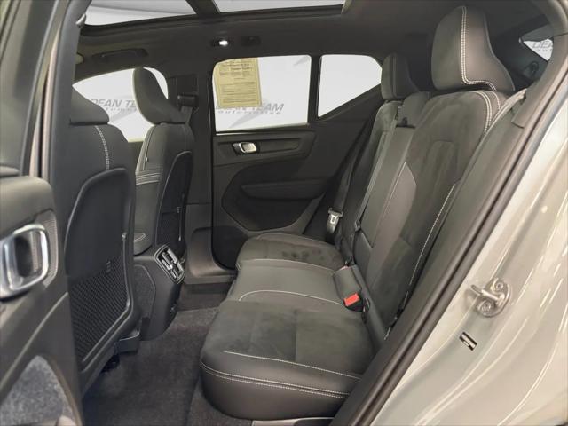 2025 Volvo EX40 Plus, Twin Motor, Fully electric