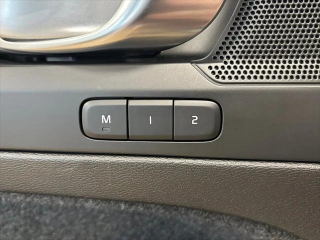 2025 Volvo EX40 Plus, Twin Motor, Fully electric