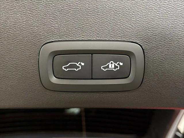 2025 Volvo EX40 Plus, Twin Motor, Fully electric