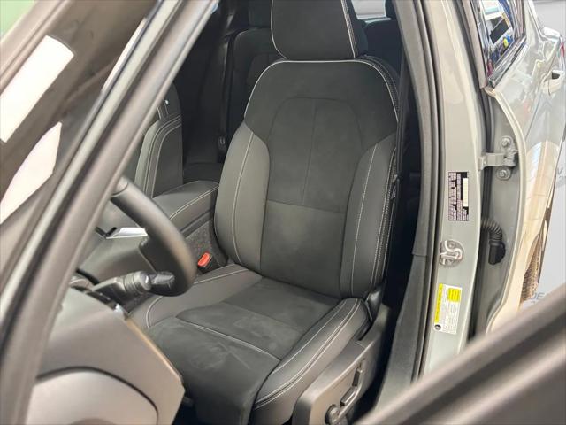 2025 Volvo EX40 Plus, Twin Motor, Fully electric