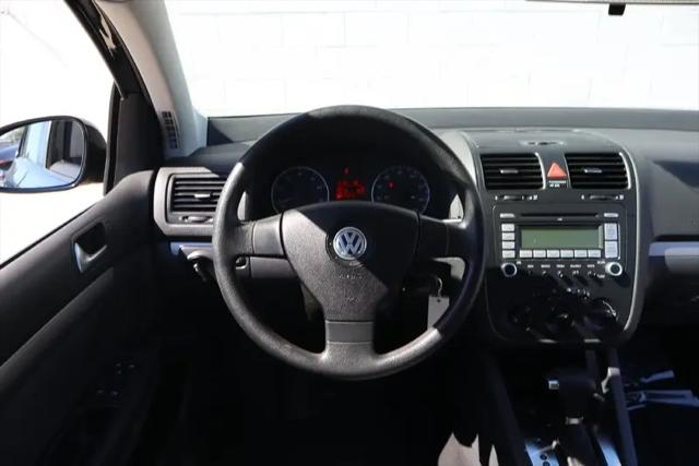 2009 Volkswagen Rabbit S