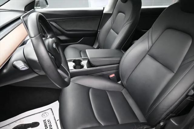 2020 Tesla Model 3 Standard Range Plus Rear-Wheel Drive