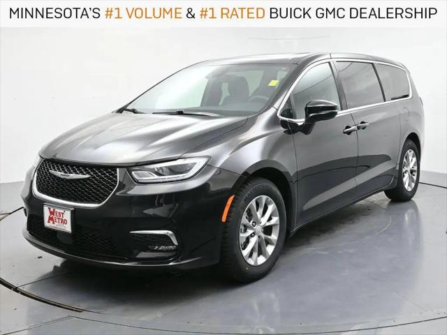 2026 Chrysler Pacifica Limited for sale in Monticello, MN