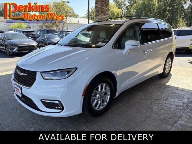 2021 Chrysler Pacifica Touring L for sale in Jackson, TN