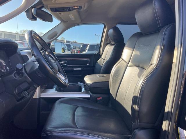 2018 RAM 2500 Laramie Crew Cab 4x4 64 Box 2018 RAM 2500 Laramie Crew Cab 4x4 64 Box