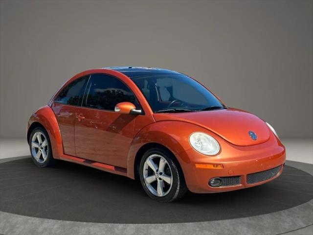 2010 Volkswagen New Beetle 2.5L Red Rock Edition for sale in Florence, AL