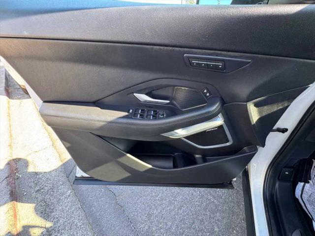 2022 Jaguar E-PACE SE P250 AWD Automatic