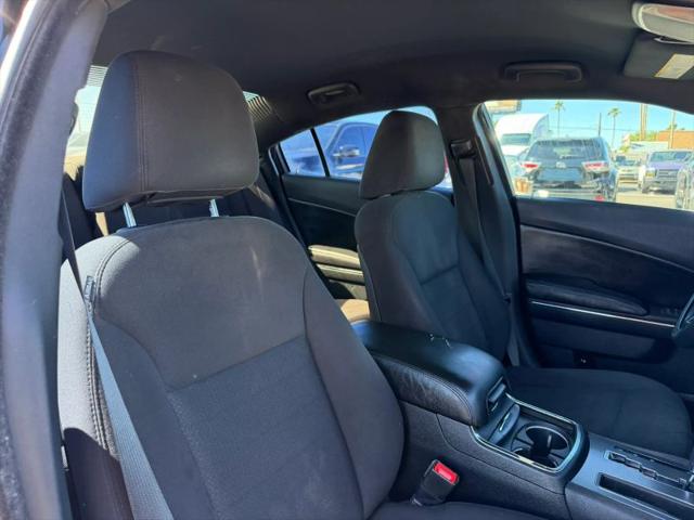 2013 Dodge Charger SE