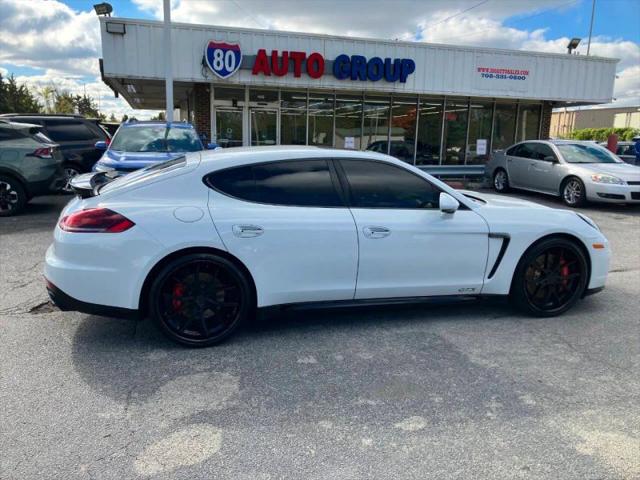 2016 Porsche Panamera GTS