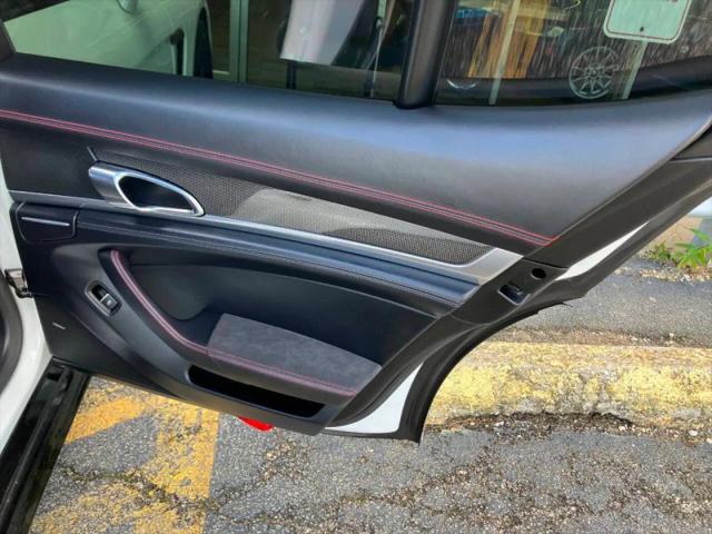 2016 Porsche Panamera GTS