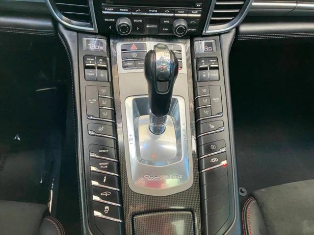 2016 Porsche Panamera GTS