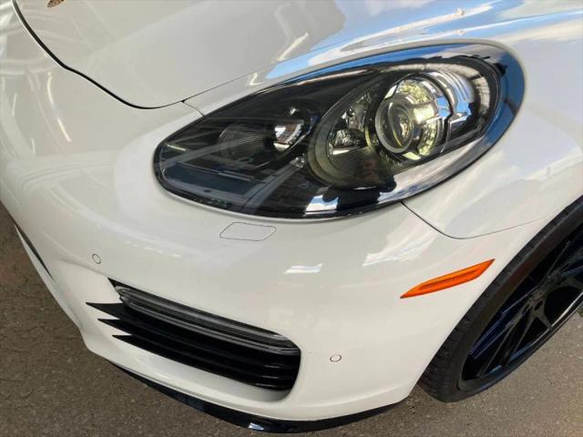 2016 Porsche Panamera GTS