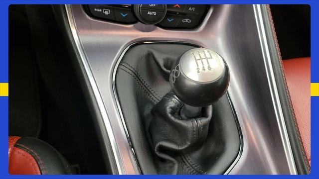 2016 Dodge Challenger 392 Hemi Scat Pack Shaker