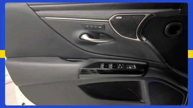 2024 Lexus ES 300h Luxury