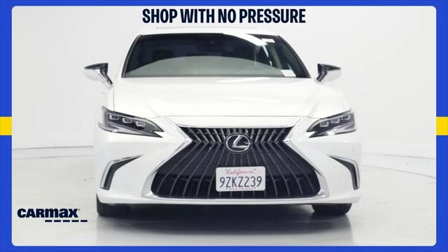 2024 Lexus ES 300h Luxury