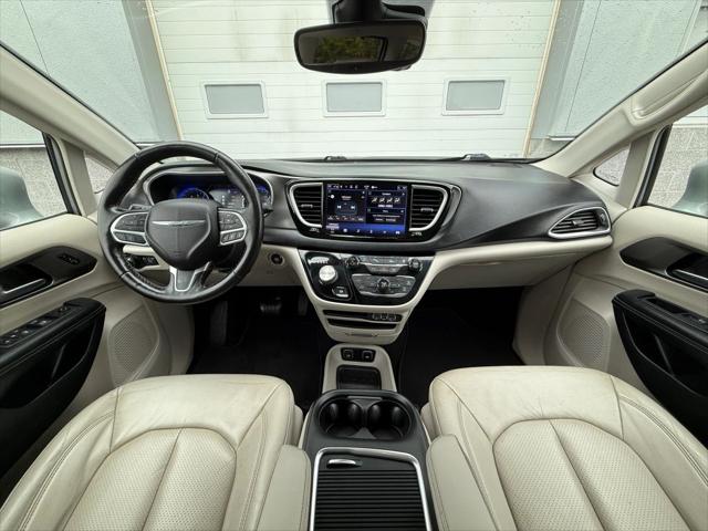 2021 Chrysler Pacifica Touring L