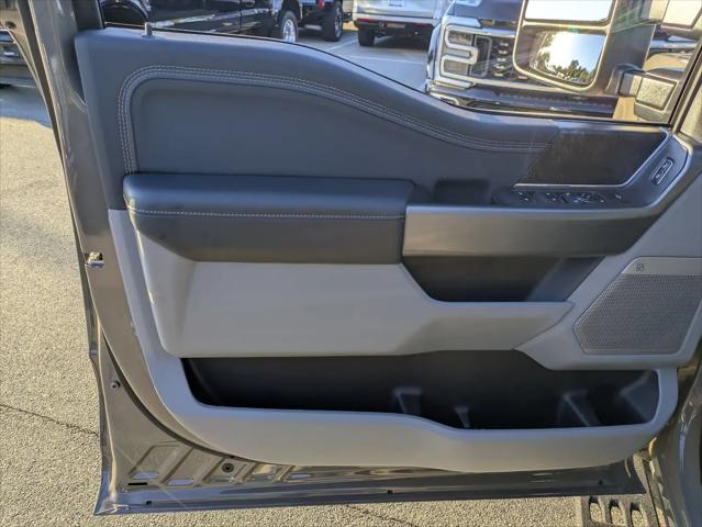 2027 Ford F-350 XLT