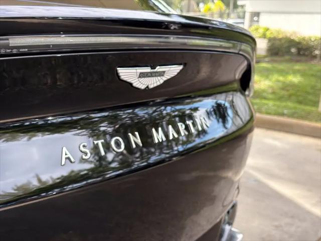 2021 Aston Martin DBX Standard