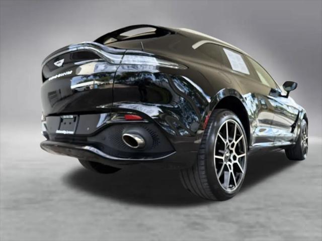 2021 Aston Martin DBX Standard