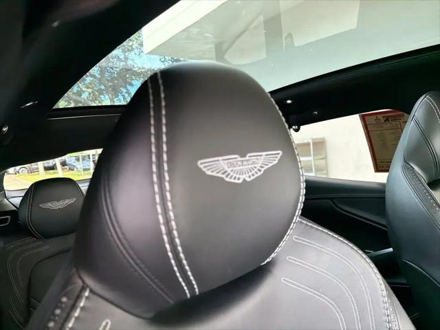 2021 Aston Martin DBX Standard
