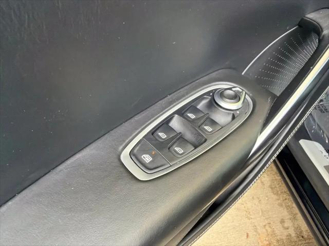 2021 Aston Martin DBX Standard