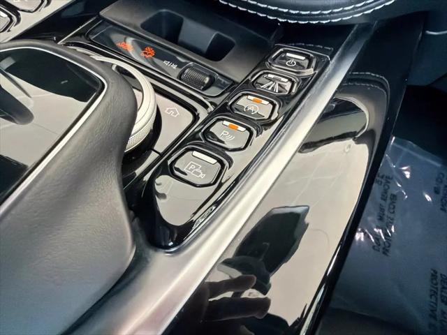 2021 Aston Martin DBX Standard