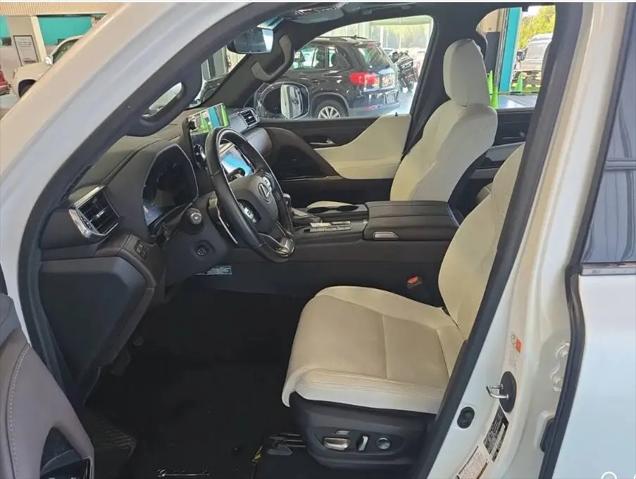2024 Lexus LX Luxury