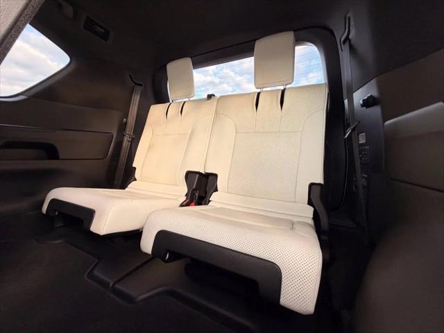 2024 Lexus LX Luxury