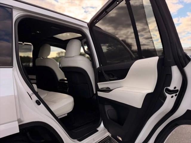 2024 Lexus LX Luxury