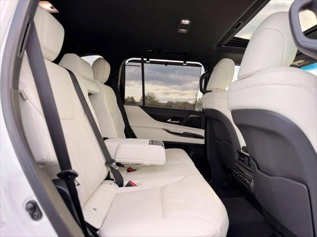 2024 Lexus LX Luxury