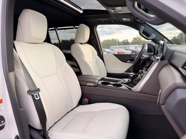 2024 Lexus LX Luxury