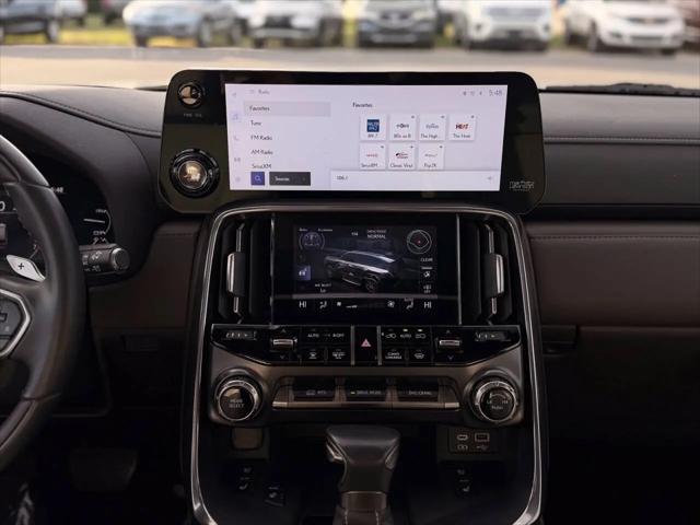 2024 Lexus LX Luxury
