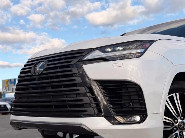 2024 Lexus LX Luxury