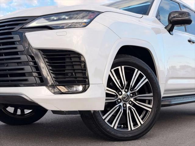 2024 Lexus LX Luxury