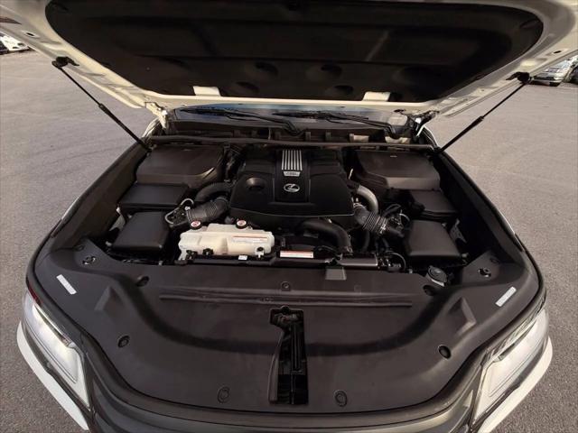 2024 Lexus LX Luxury