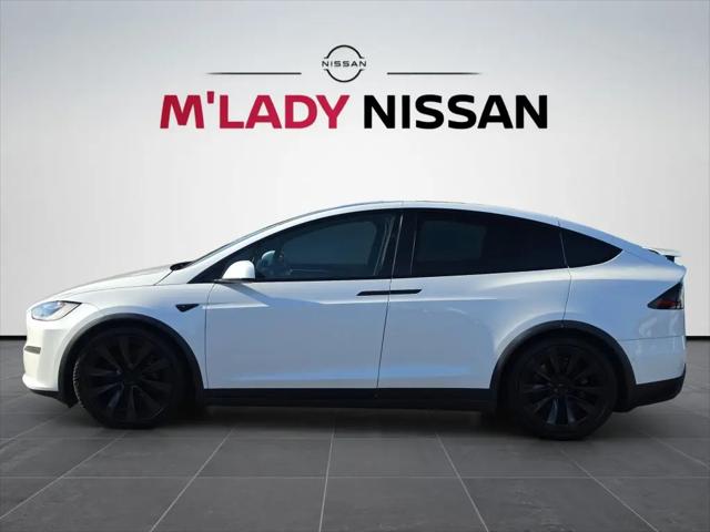 2023 Tesla Model X Standard Range