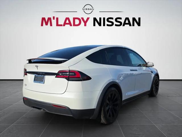 2023 Tesla Model X Standard Range