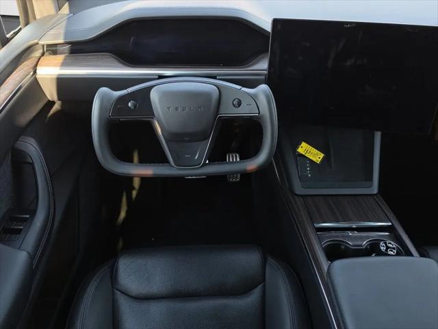 2023 Tesla Model X Standard Range