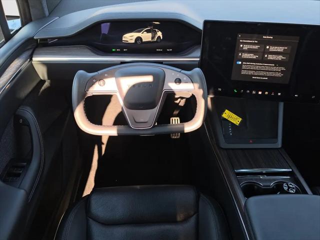 2023 Tesla Model X Standard Range
