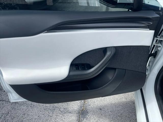 2021 Tesla Model S Plaid Tri Motor All-Wheel Drive