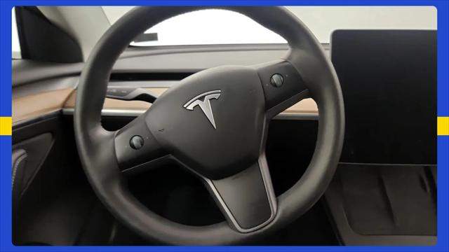 2021 Tesla Model 3 Standard Range Plus Rear-Wheel Drive
