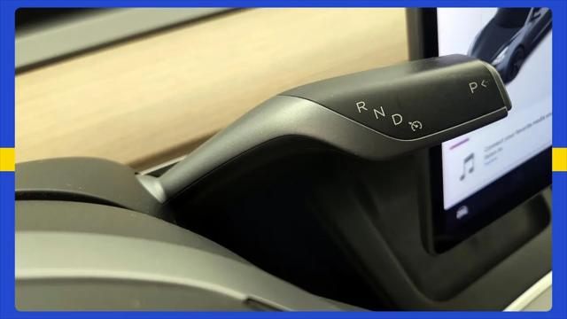 2021 Tesla Model 3 Standard Range Plus Rear-Wheel Drive