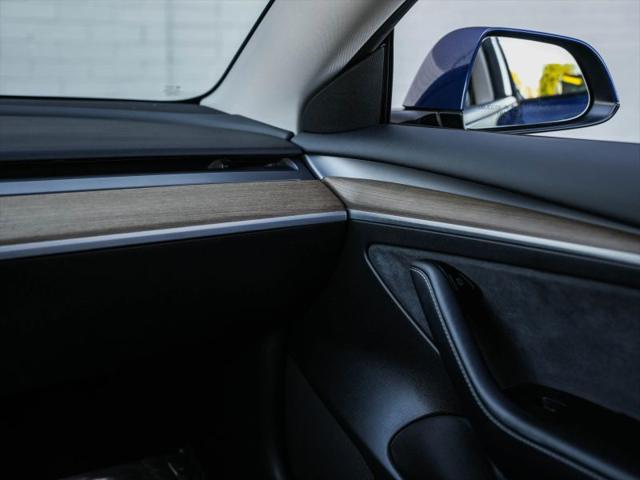 2022 Tesla Model 3 Performance Dual Motor All-Wheel Drive