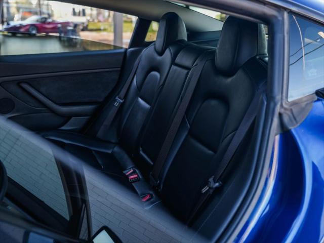 2022 Tesla Model 3 Performance Dual Motor All-Wheel Drive